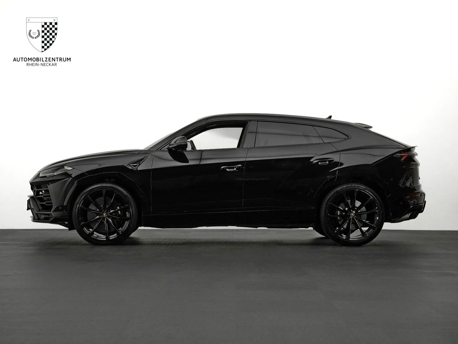 2018 Lamborghini Urus, 4/30