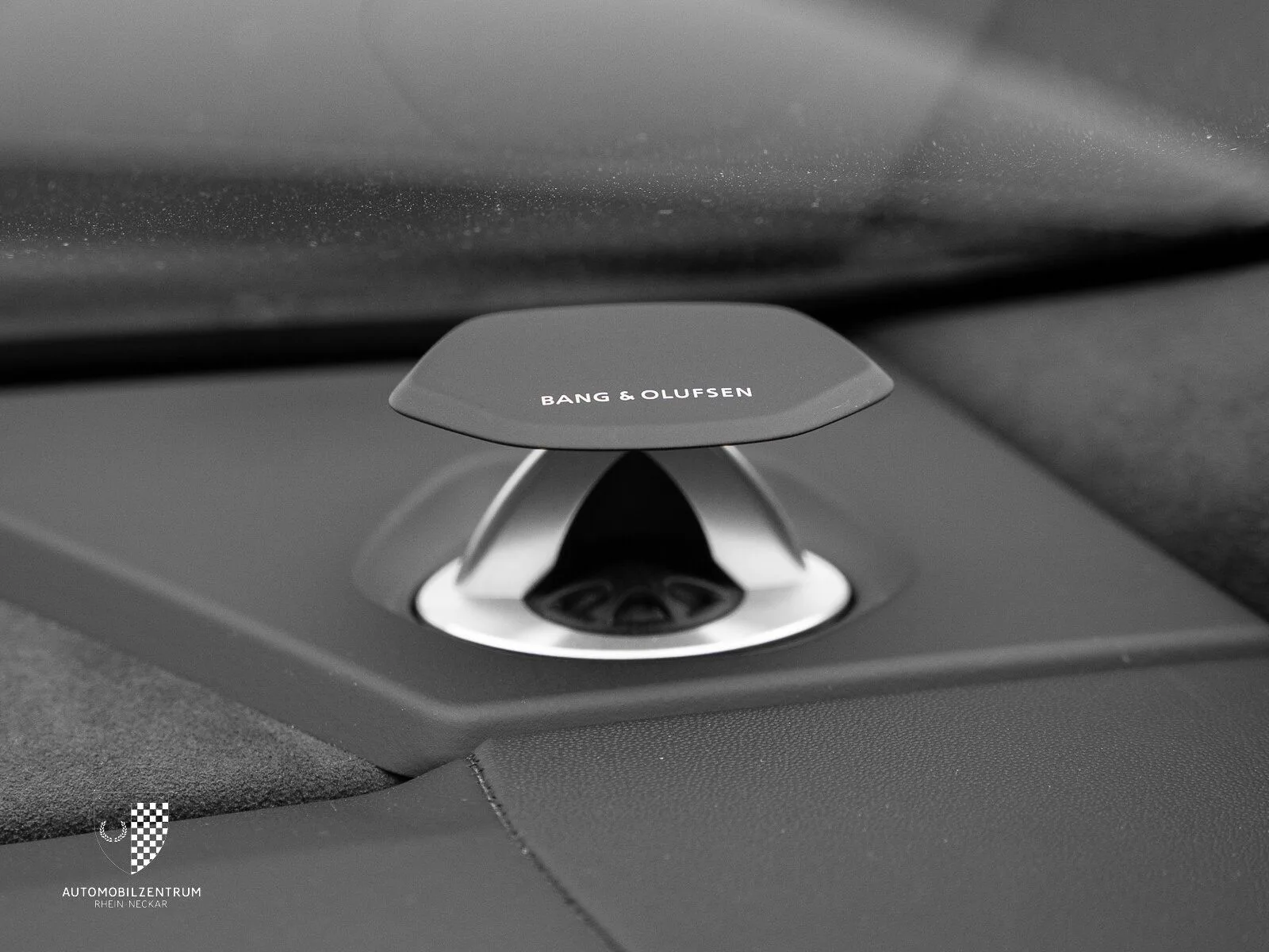 2018 Lamborghini Urus, 28/30