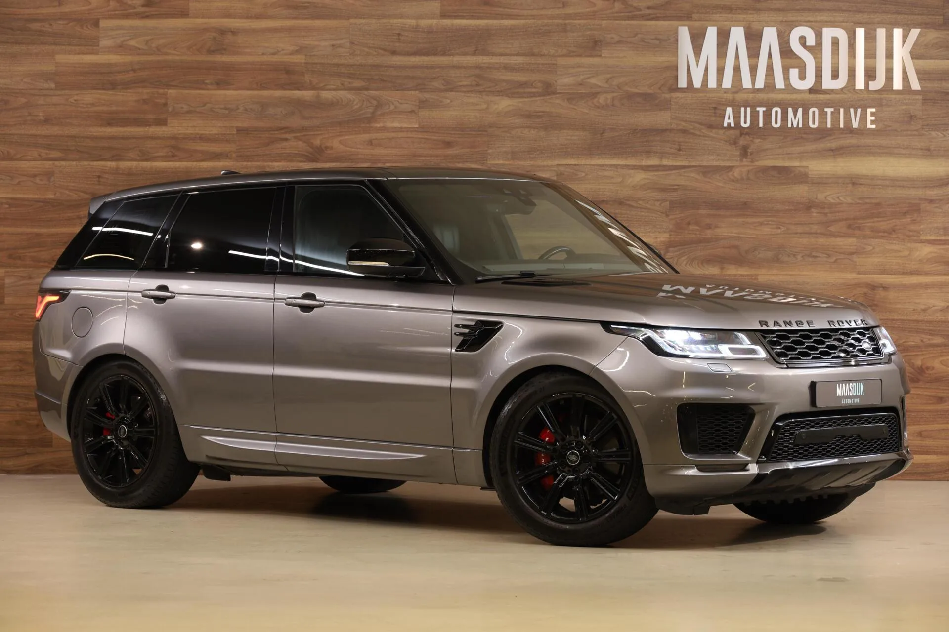2018 Land Rover Range Rover Sport P400e Autobiography Dynamic proposée par un concessionnaire spécialisé à Werkendam, Pays-Bas, photo principale
