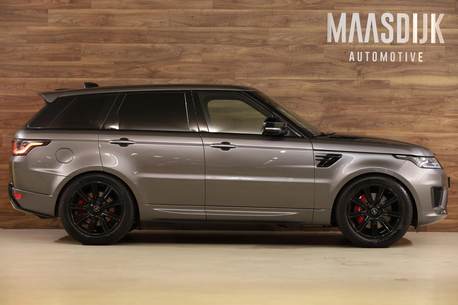 2018 Land Rover Range Rover Sport P400e Autobiography Dynamic, 2/30