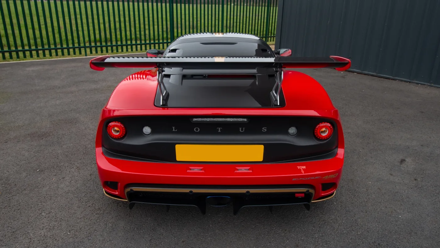 2018 Lotus Exige Cup 430 offered by a specialist dealer in Sunningdale, United Kingdom, photo 7 of 10
