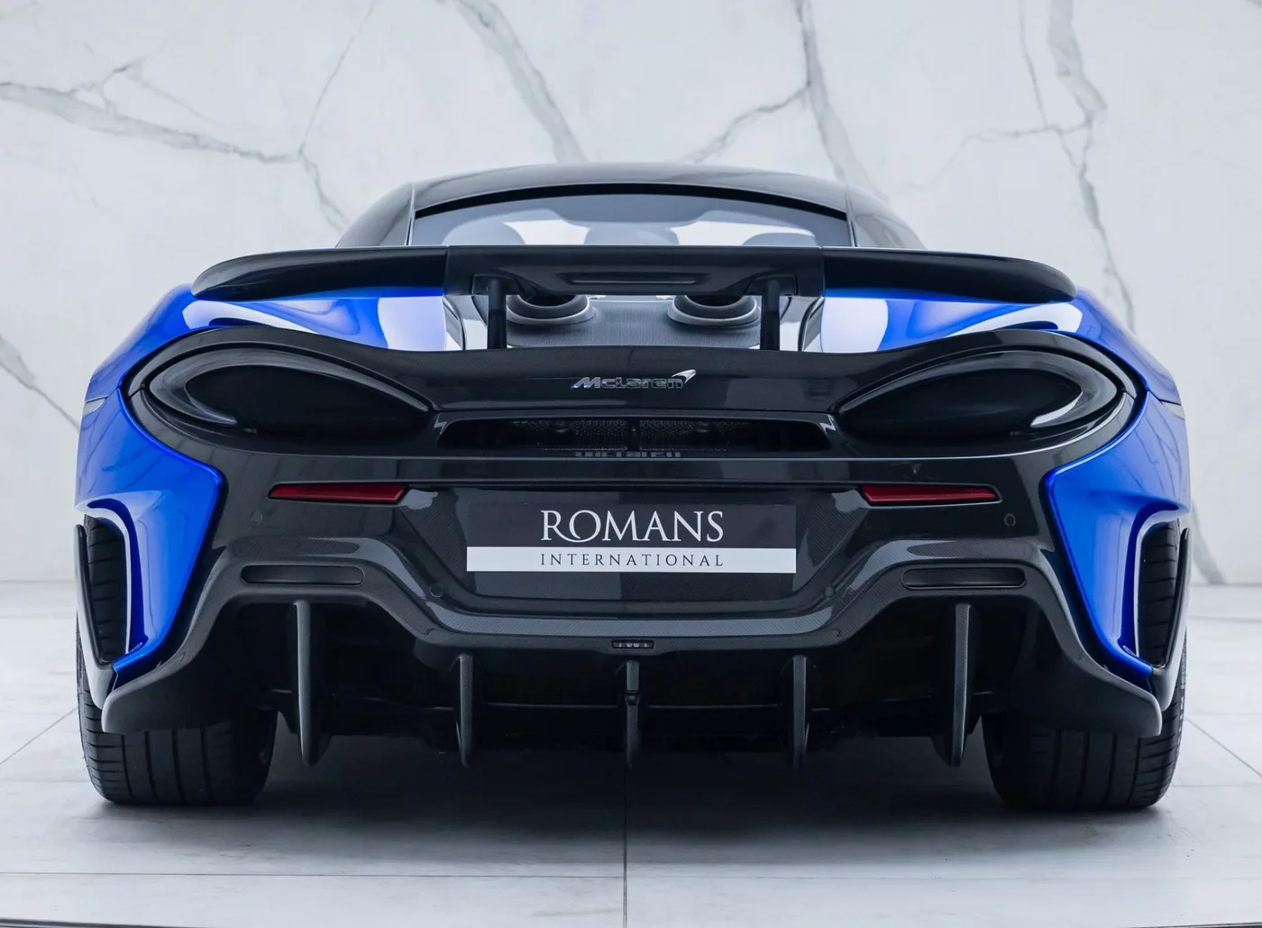 2018 McLaren 600LT offered by a specialist dealer in Banstead, United Kingdom, photo 7 of 15