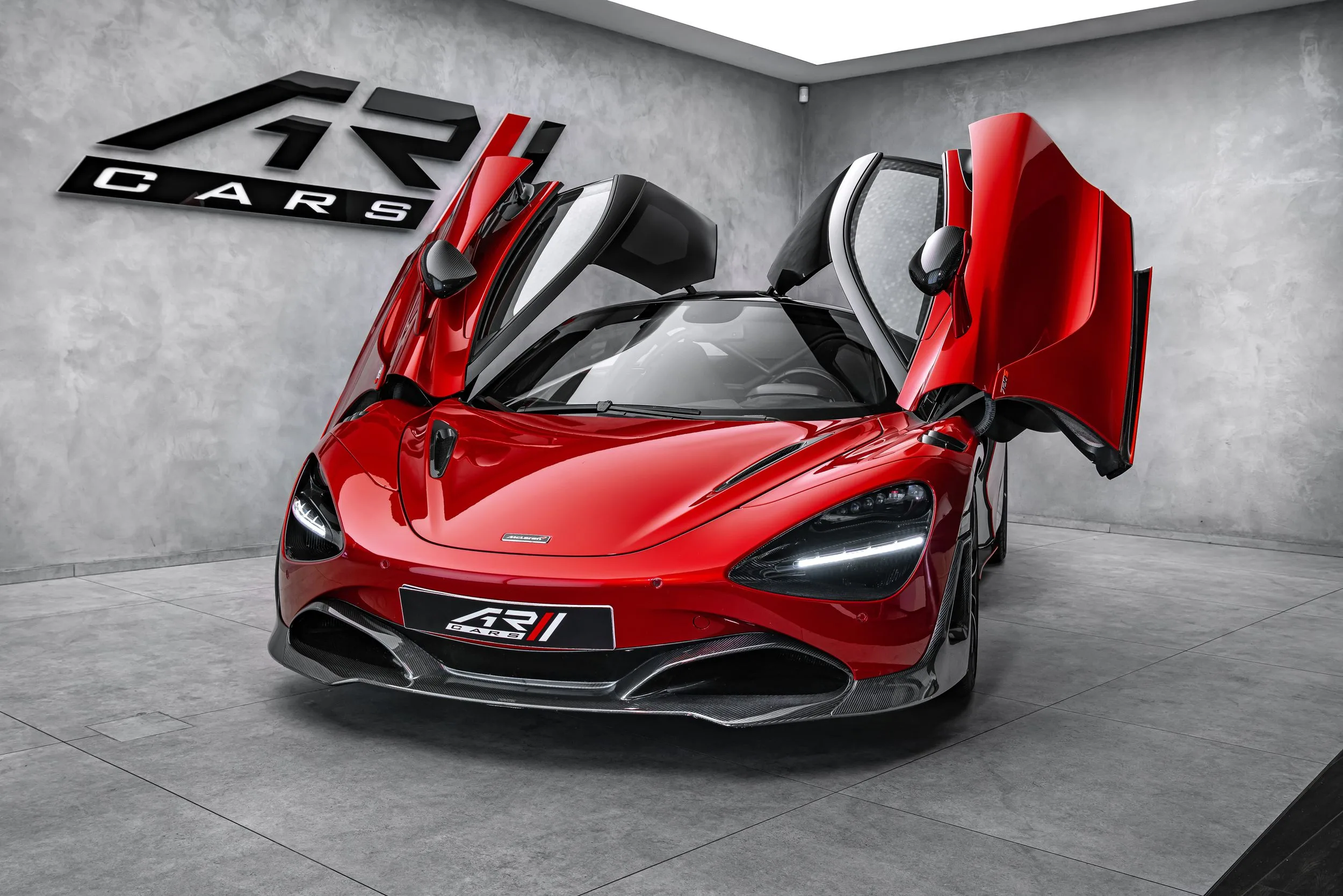 2018 McLaren 720S, 3/30