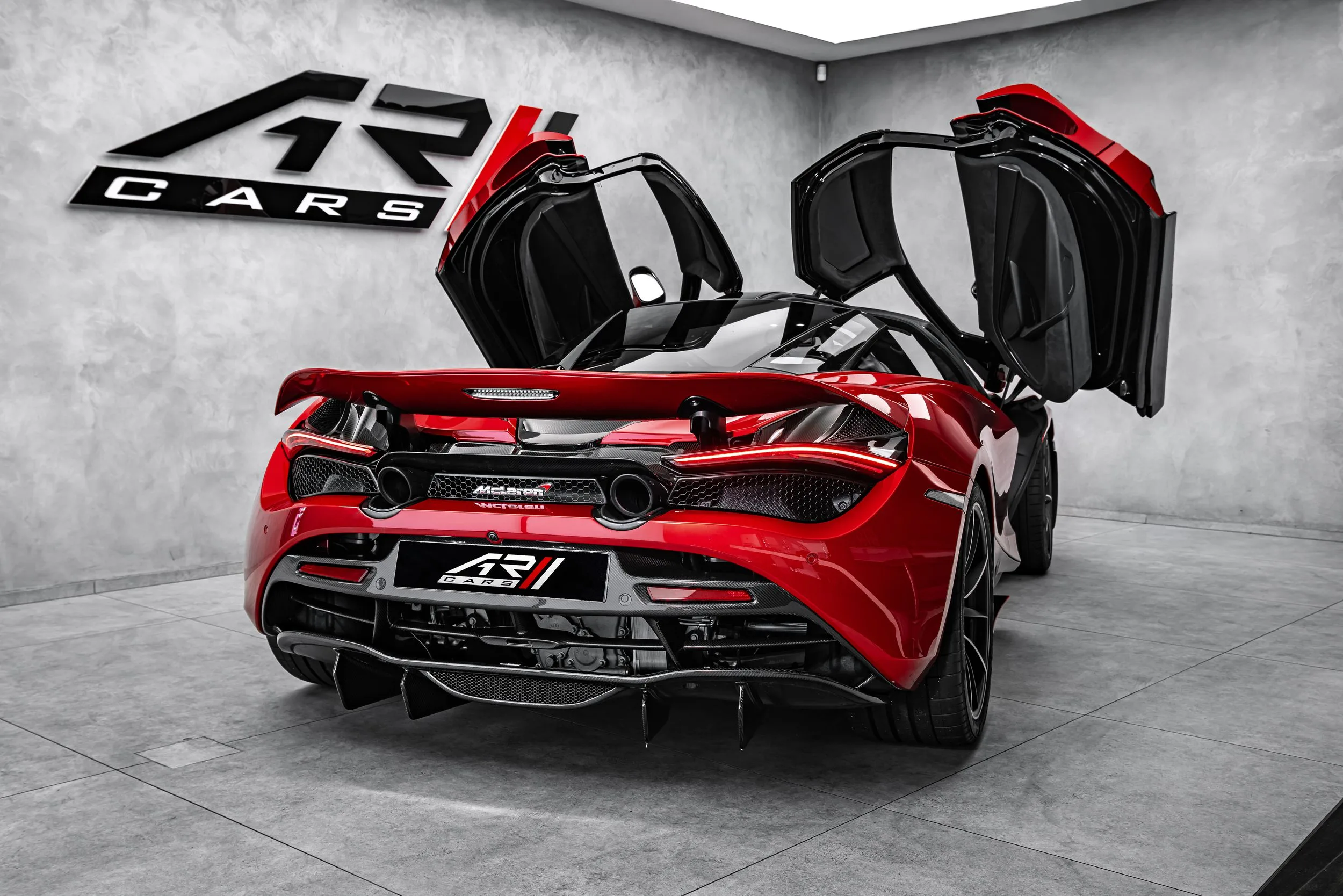 2018 McLaren 720S, 6/30