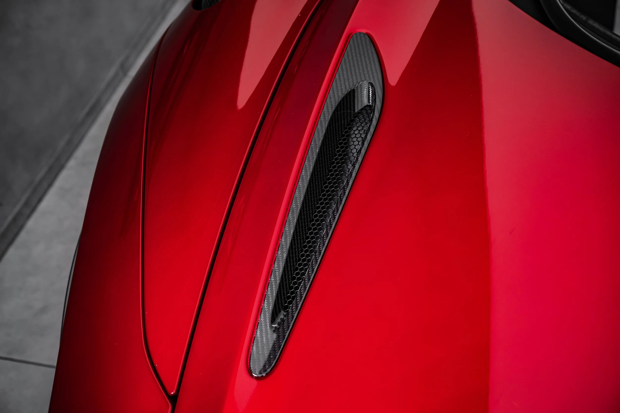 2018 McLaren 720S, 16/30