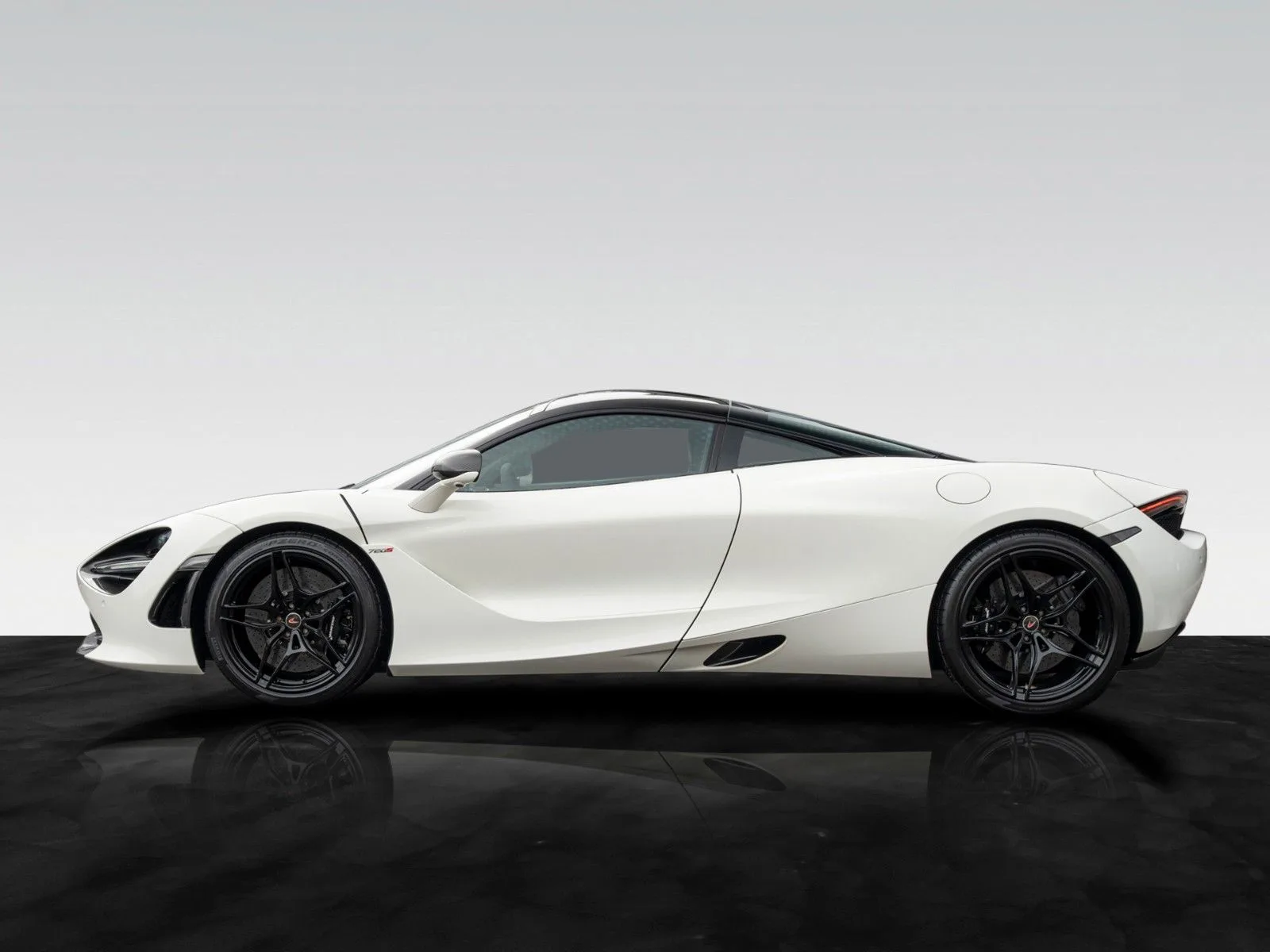 2018 McLaren 720S, 3/26