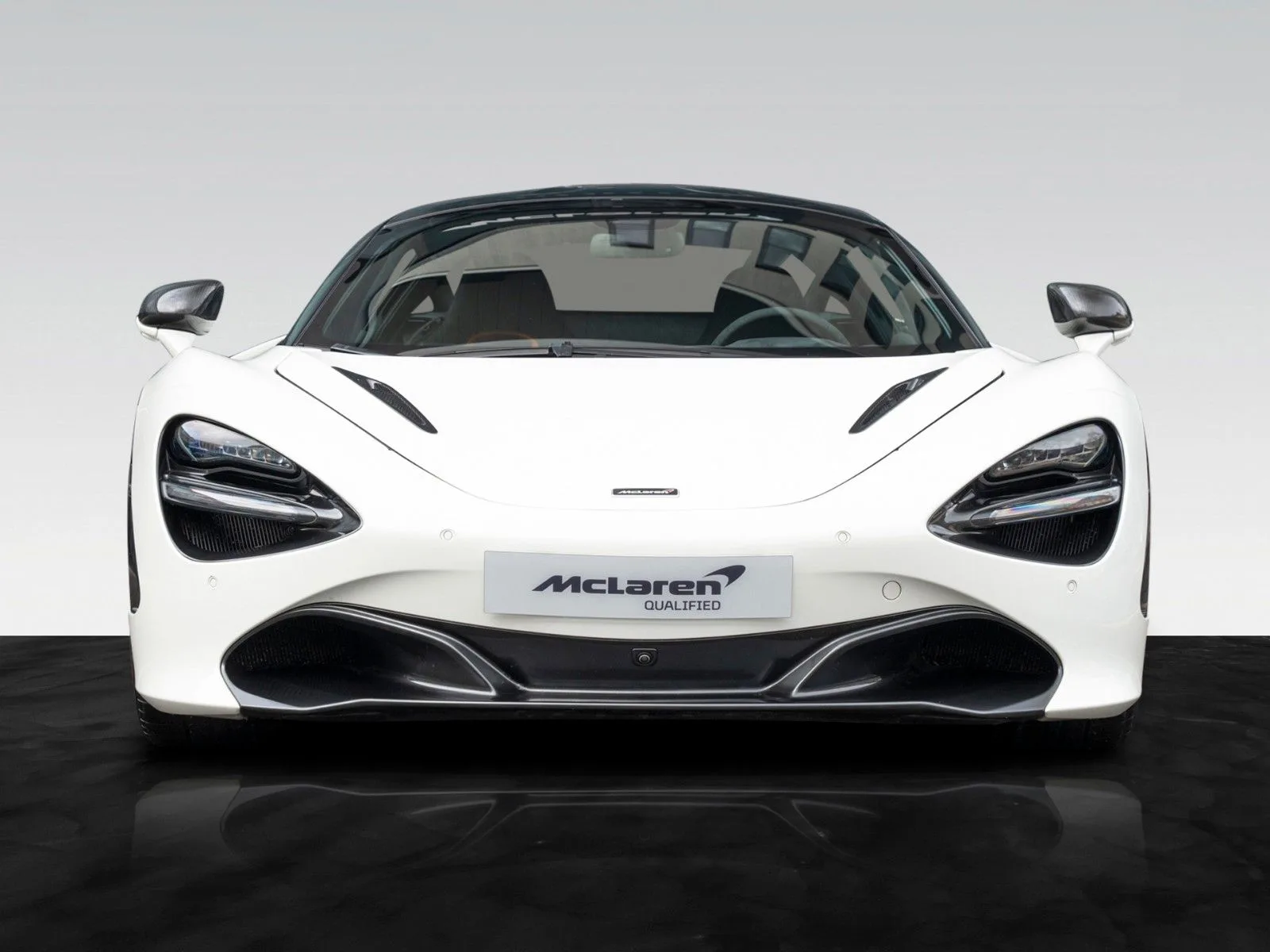 2018 McLaren 720S, 4/26