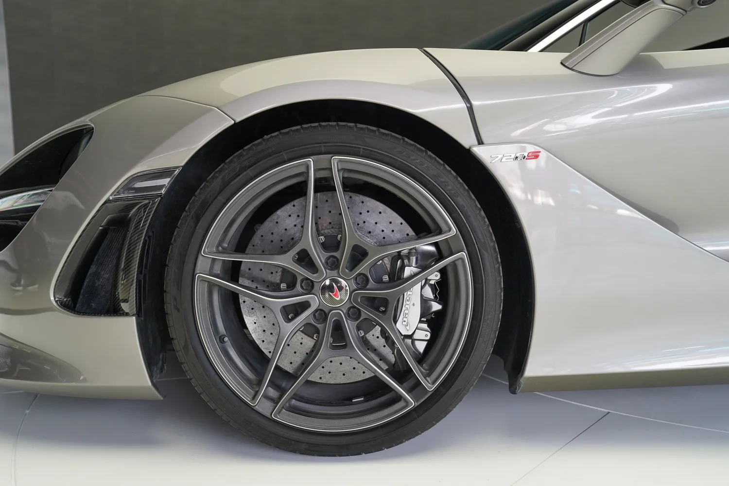2018 McLaren 720S, 7/19