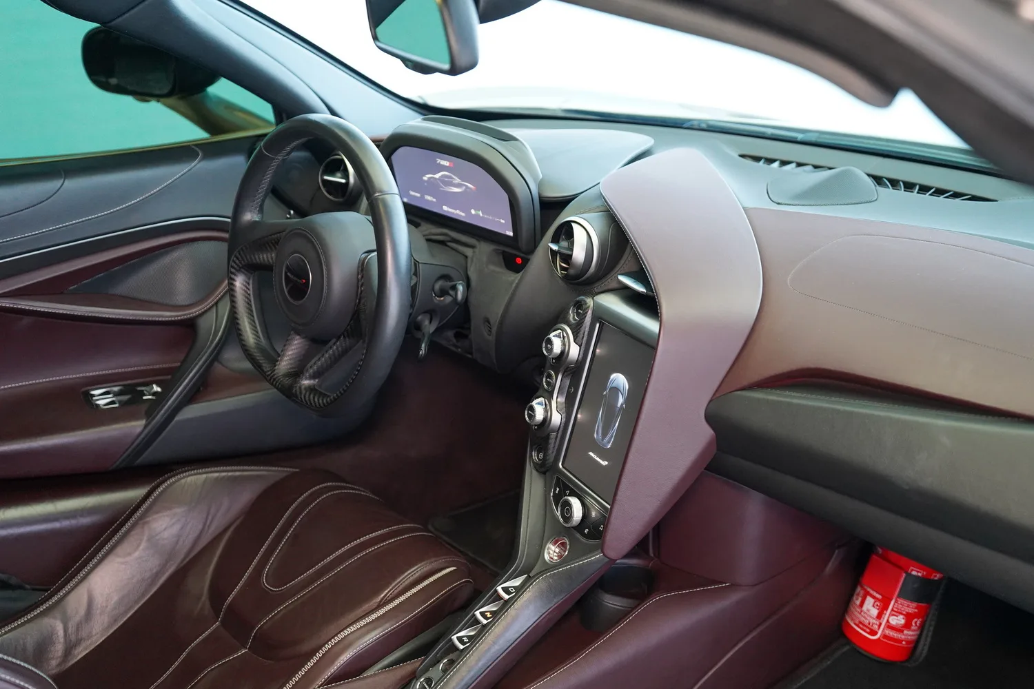 2018 McLaren 720S, 16/19