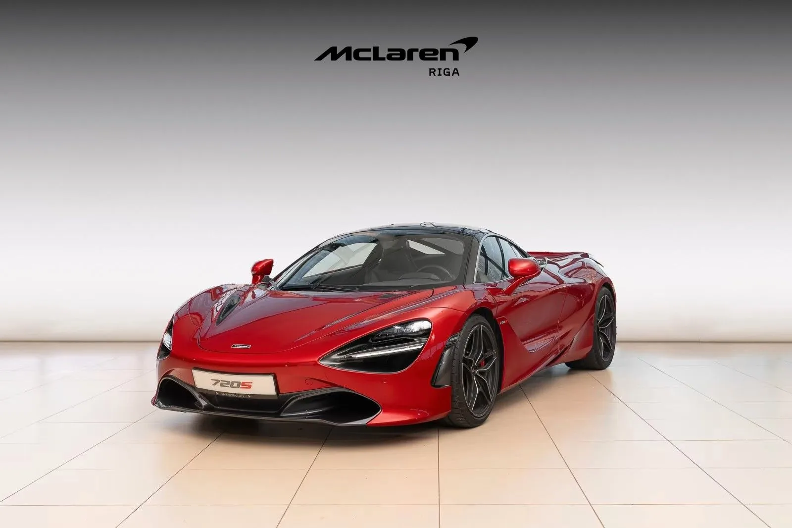 2018 McLaren 720S angeboten von einem Supersportwagenhändler in Riga, Lettland, Hauptfoto