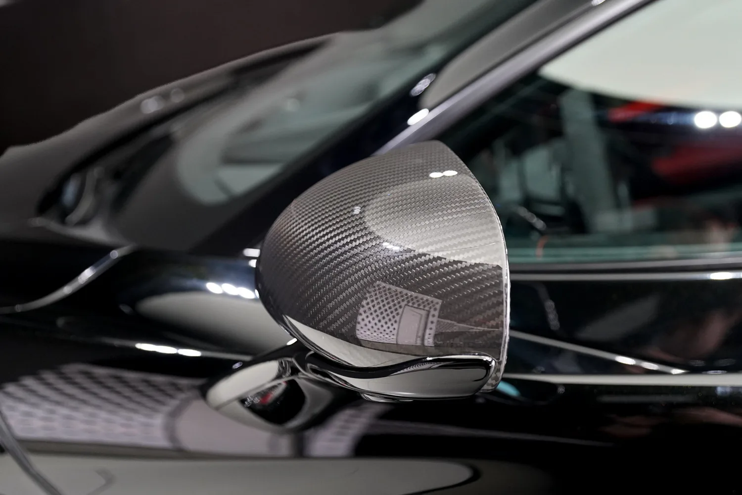 2018 McLaren 720S Performance Launch Edition, 8/19