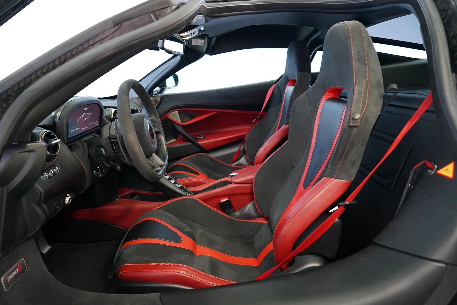2018 McLaren 720S Performance Launch Edition, 13/19