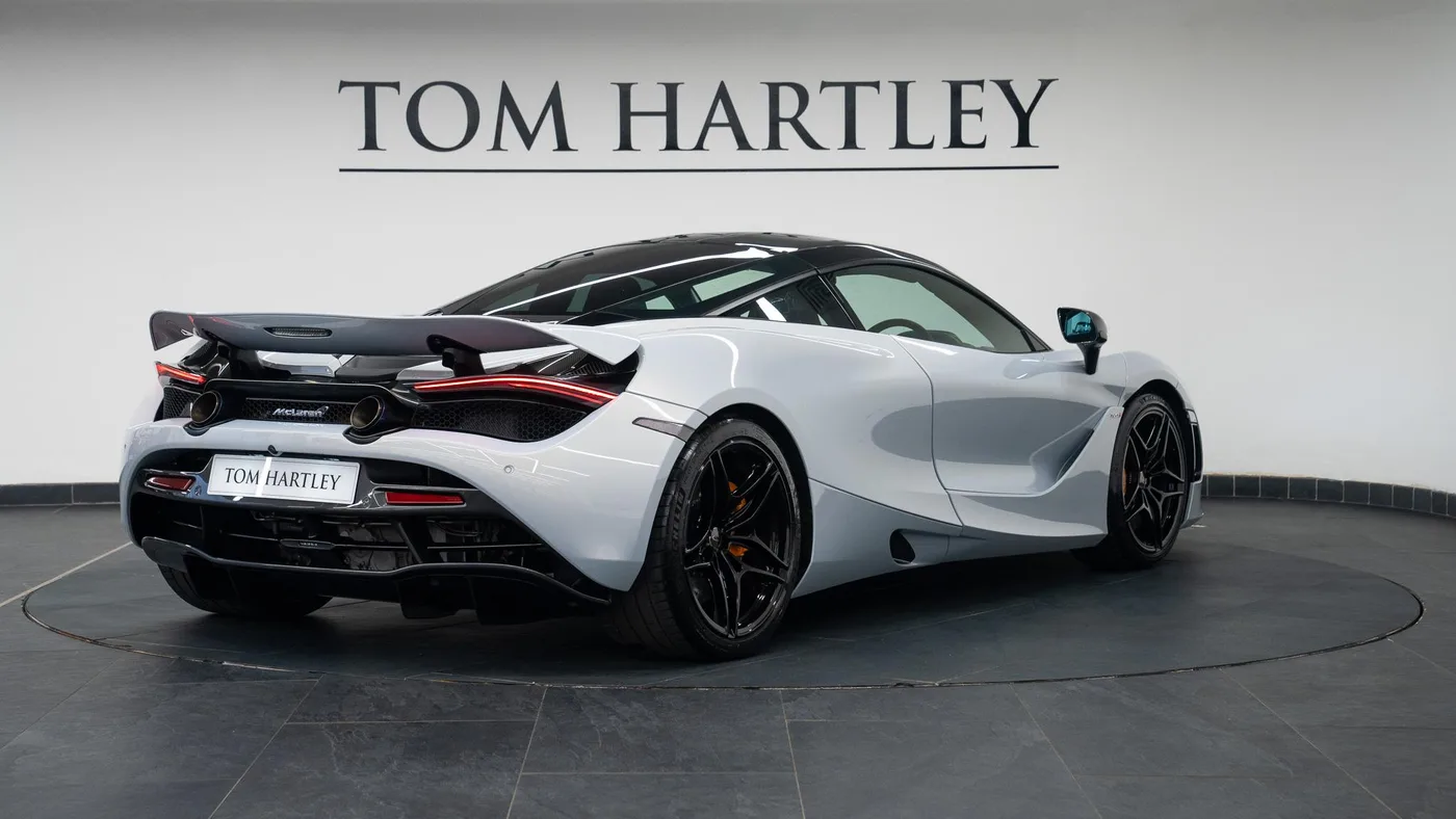2018 McLaren 720S Performance offered by a specialist dealer in Swadlincote, United Kingdom, photo 5 of 15