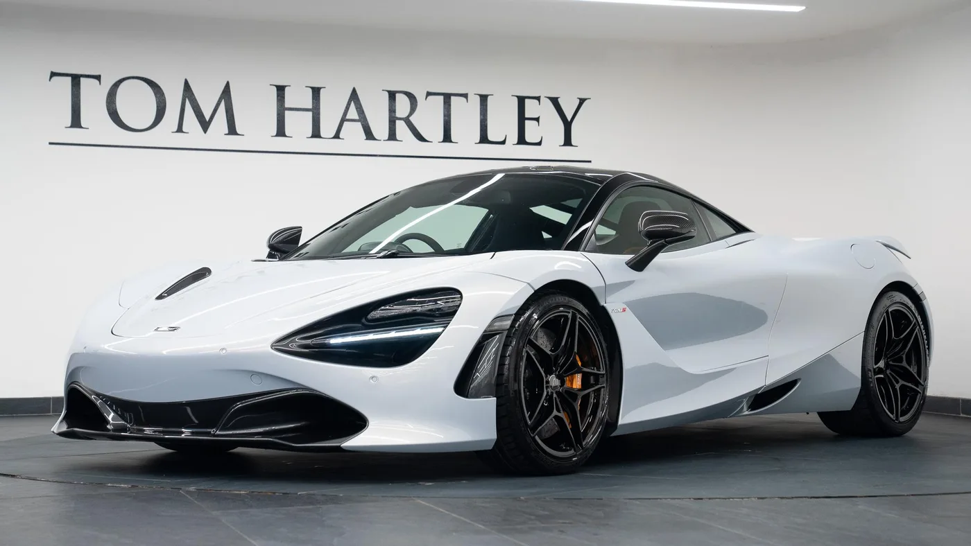2018 McLaren 720S Performance offered by a specialist dealer in Swadlincote, United Kingdom, photo 14 of 15