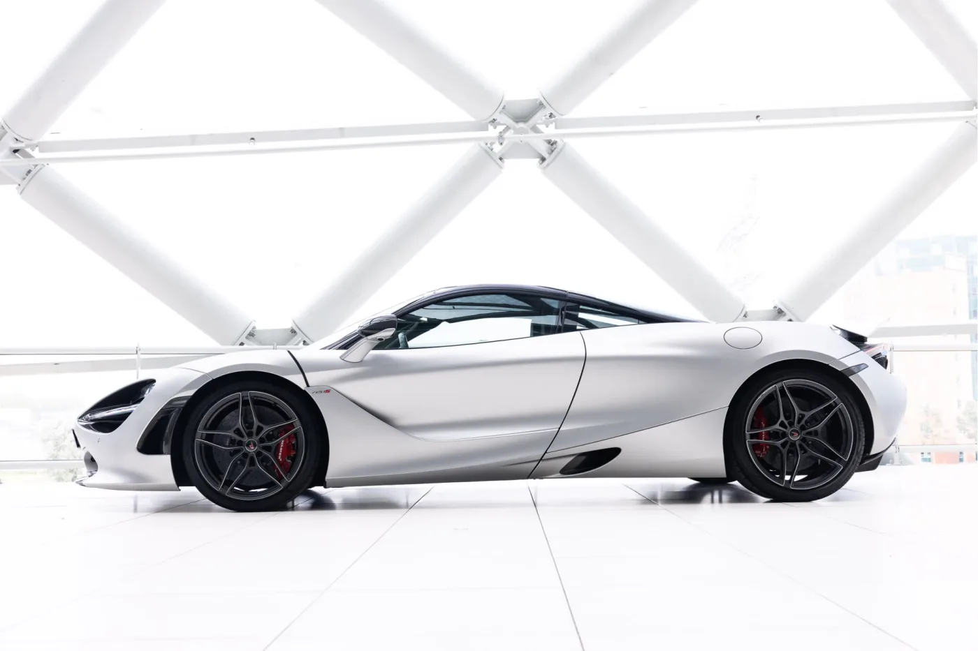 2018 McLaren 720S Performance angeboten von einem offiziellen McLaren und Morgan-Vertragshändler in Utrecht, Niederlande, Foto 9 von 25