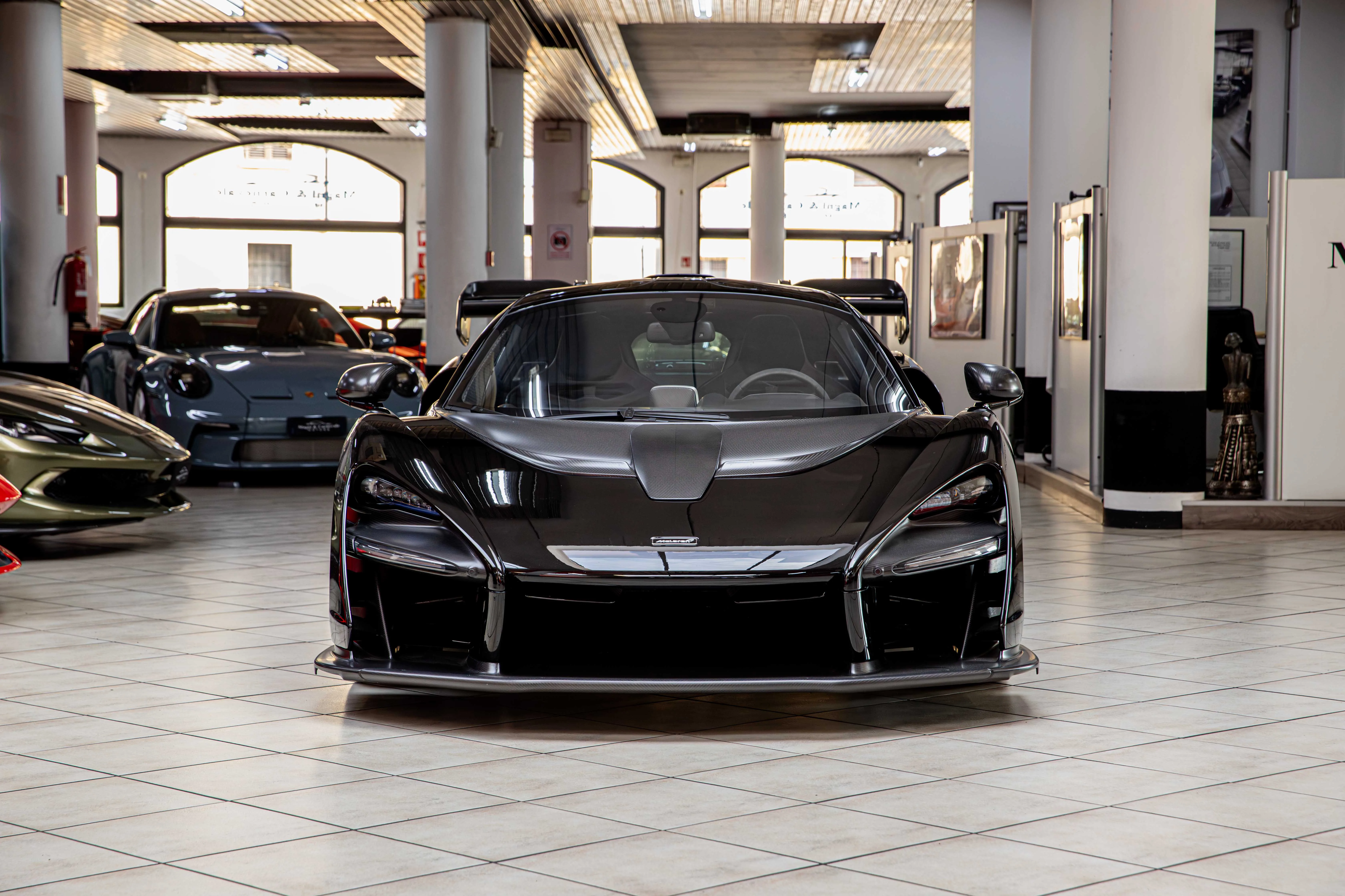 2018 McLaren Senna, 6/30