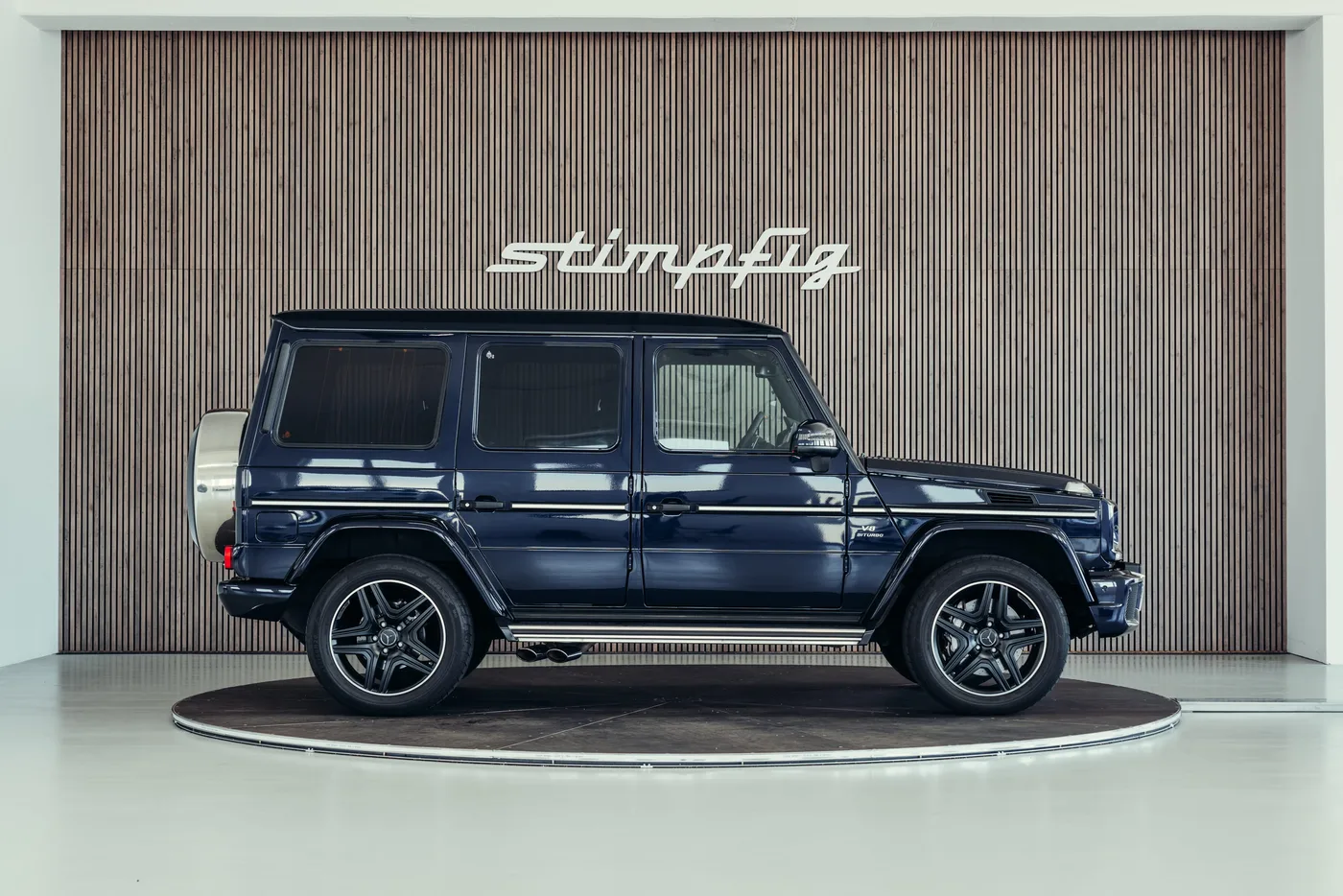 2018 Mercedes-AMG G 63 offered by a collector car specialist in Stuttgart, Germany, photo 6 of 25