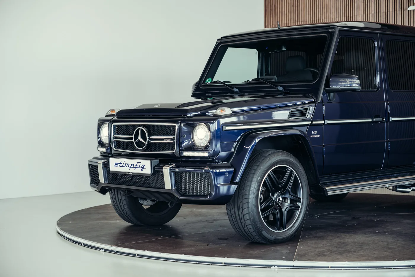 2018 Mercedes-AMG G 63 offered by a collector car specialist in Stuttgart, Germany, photo 10 of 25