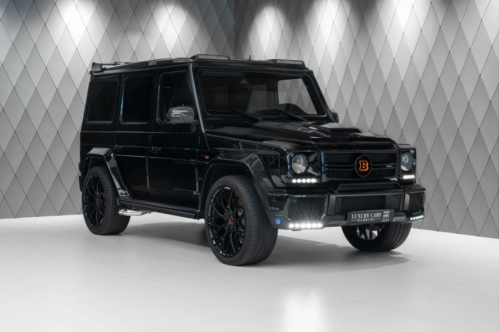 2018 Mercedes-AMG G 63 Brabus Widestar offered by a supercar dealer in Schenefeld, Germany, main photo