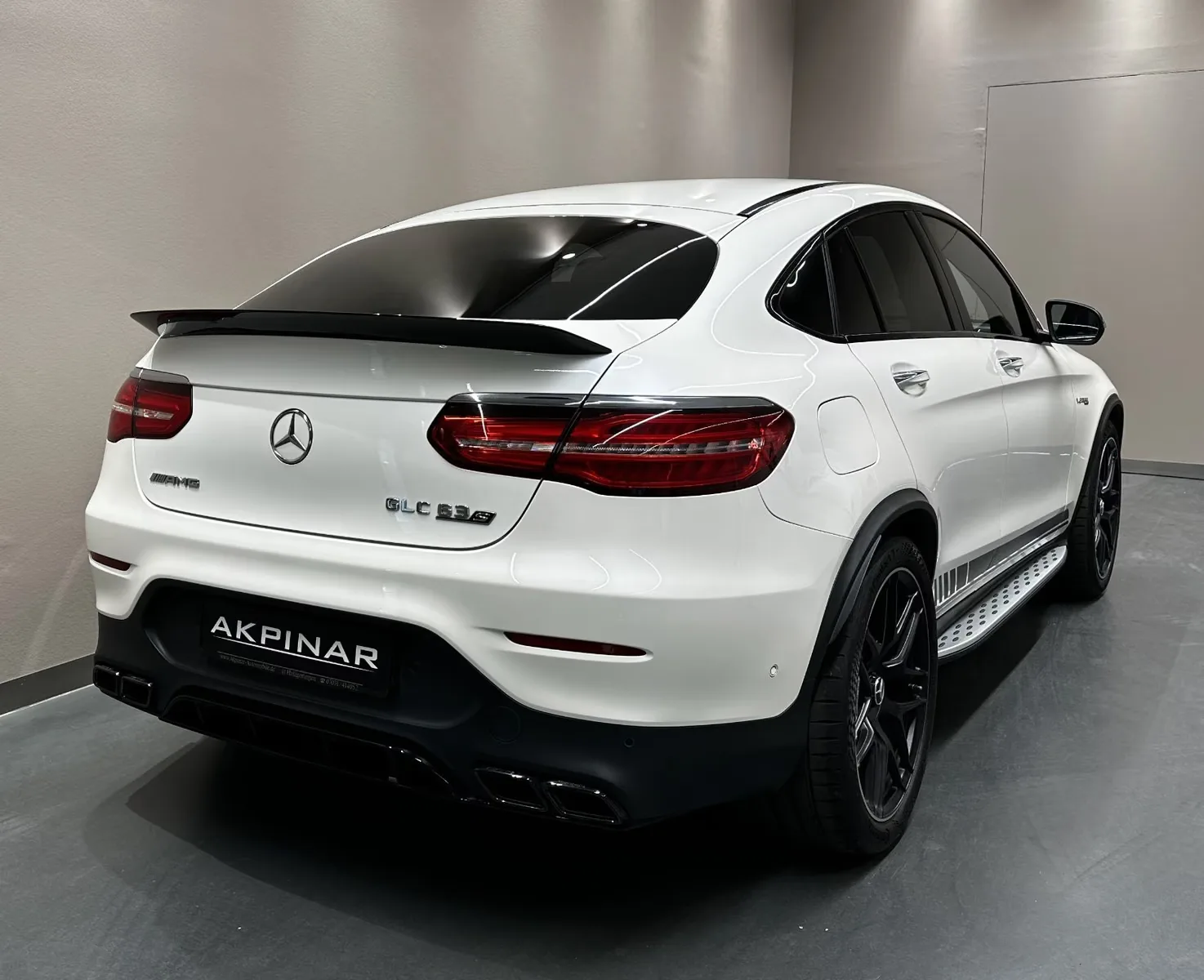 2018 Mercedes-AMG GLC 63 S Coupé, 6/27