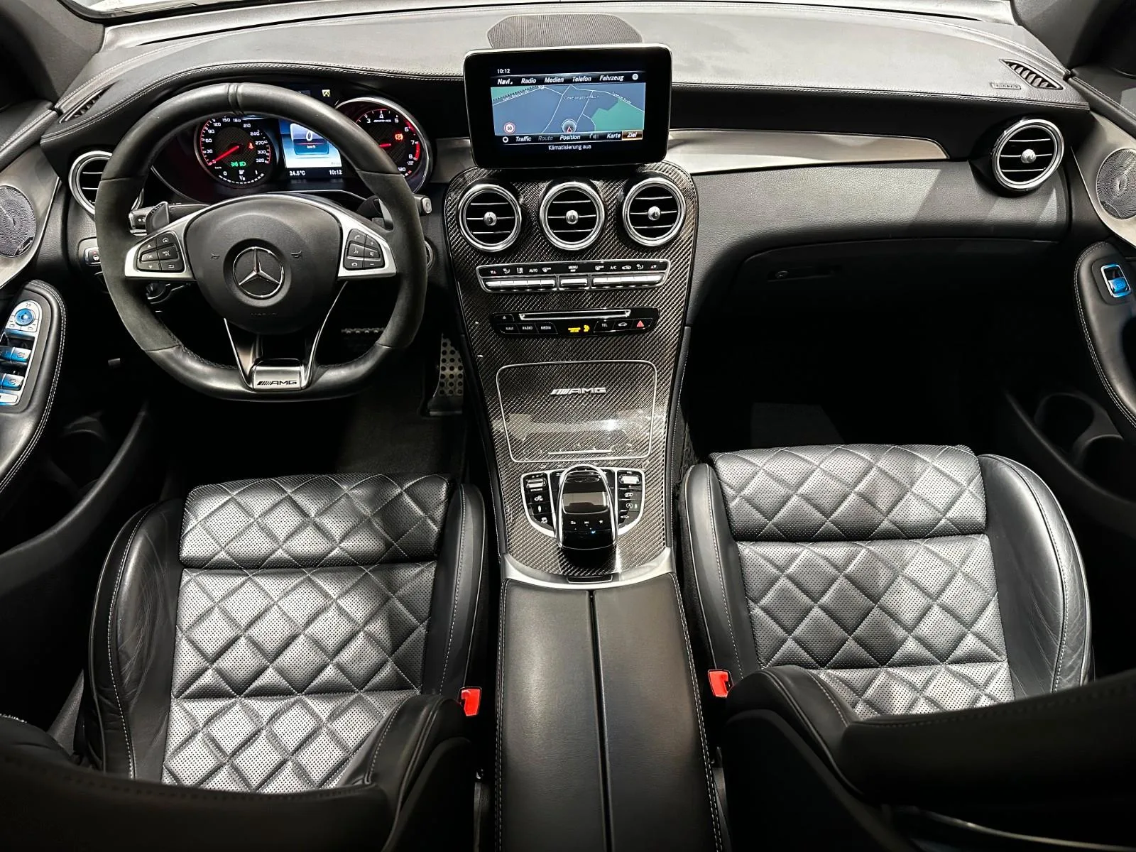 2018 Mercedes-AMG GLC 63 S Coupé, 26/27