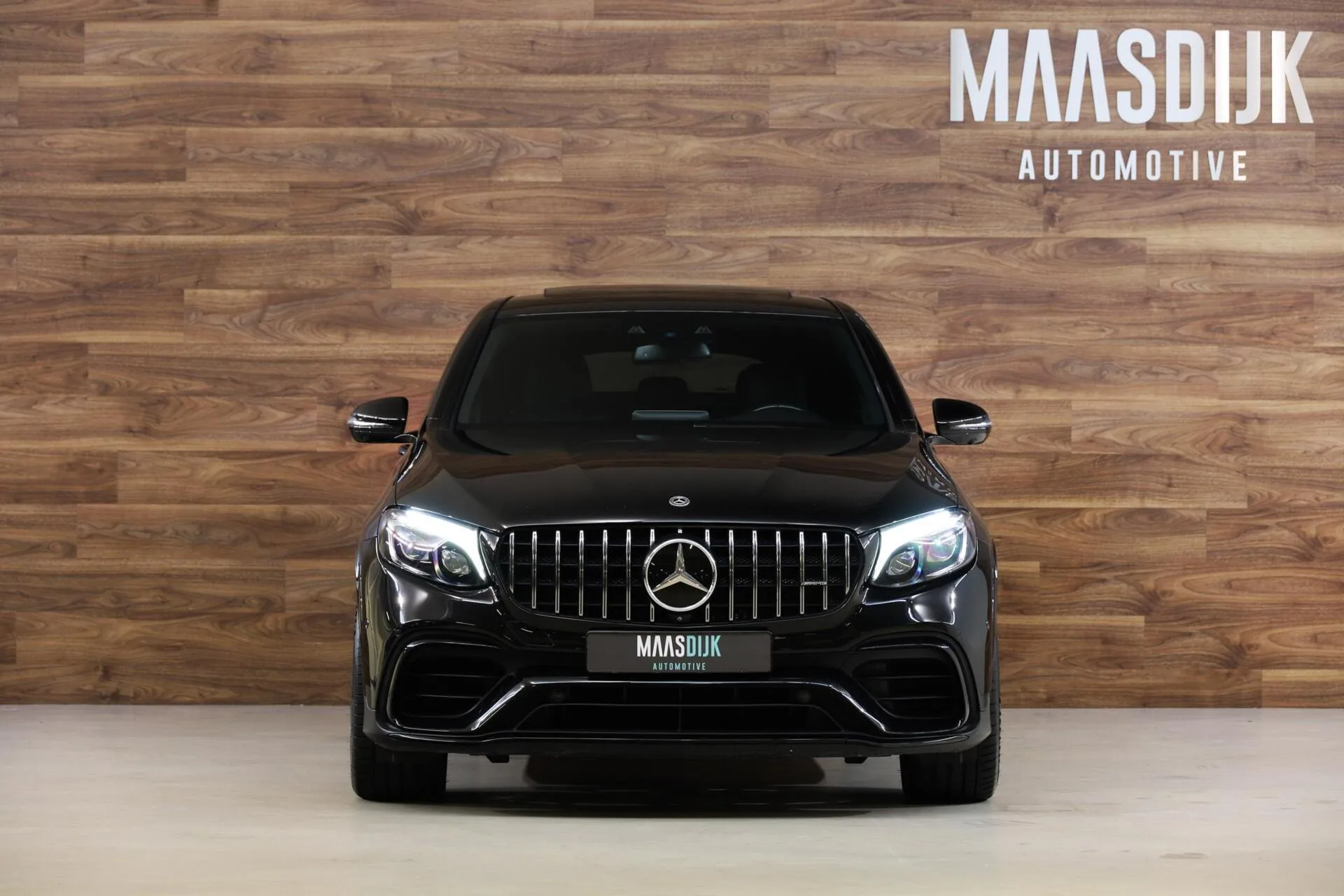 2018 Mercedes-AMG GLC 63 S Coupé, 2/30