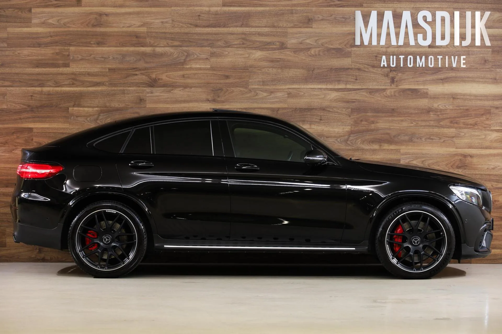 2018 Mercedes-AMG GLC 63 S Coupé, 5/30