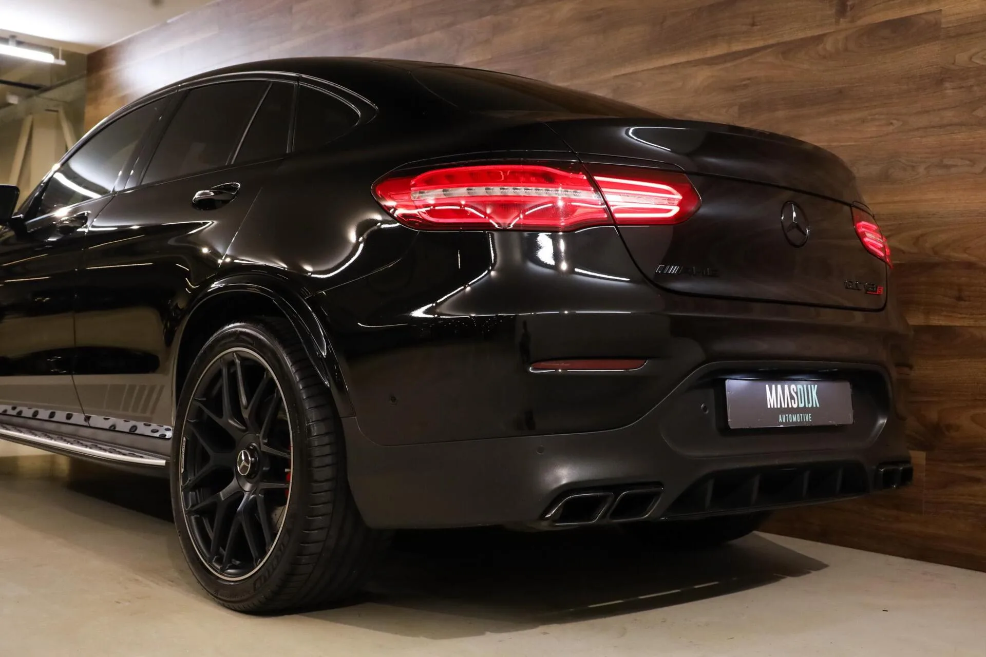 2018 Mercedes-AMG GLC 63 S Coupé, 17/30
