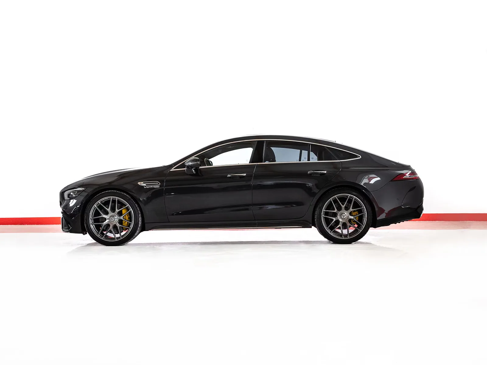 2018 Mercedes-AMG GT 63 S 4-Door Coupé, 4/25