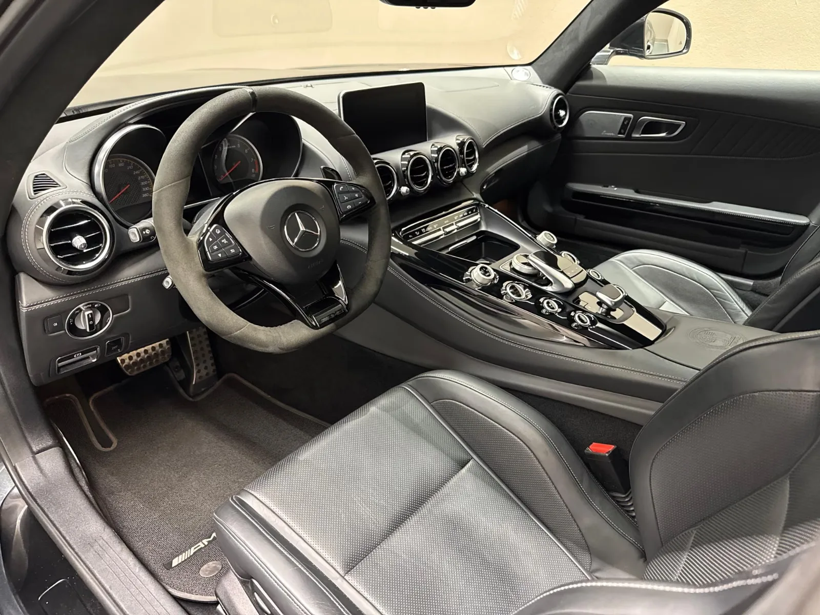 2018 Mercedes-AMG GT C, 8/15