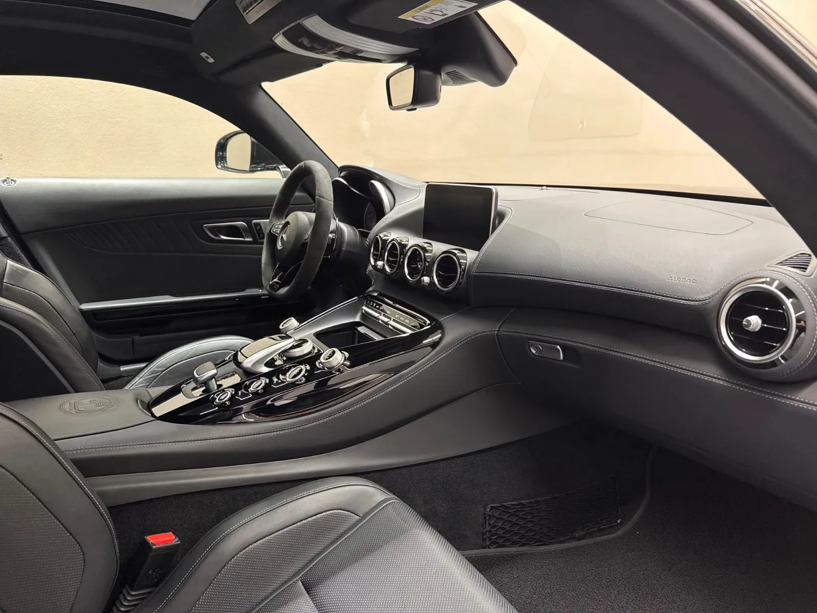2018 Mercedes-AMG GT C, 14/15