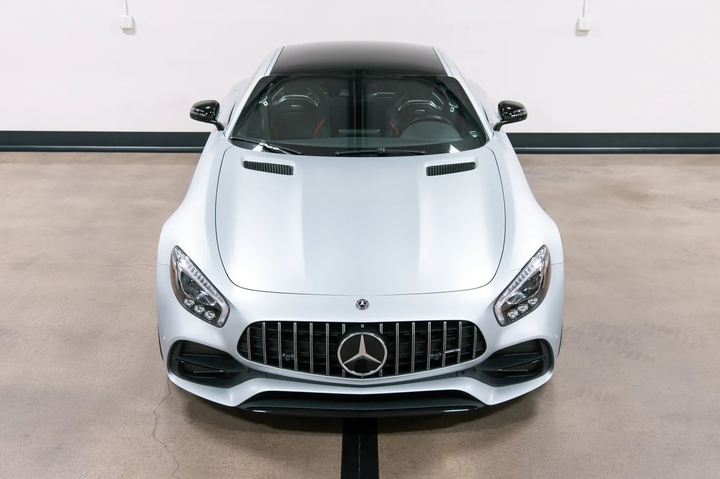 2018 Mercedes-AMG GT C verkauft von einem Fachhändler in Costa Mesa, Vereinigte Staaten, Foto 11 von 15