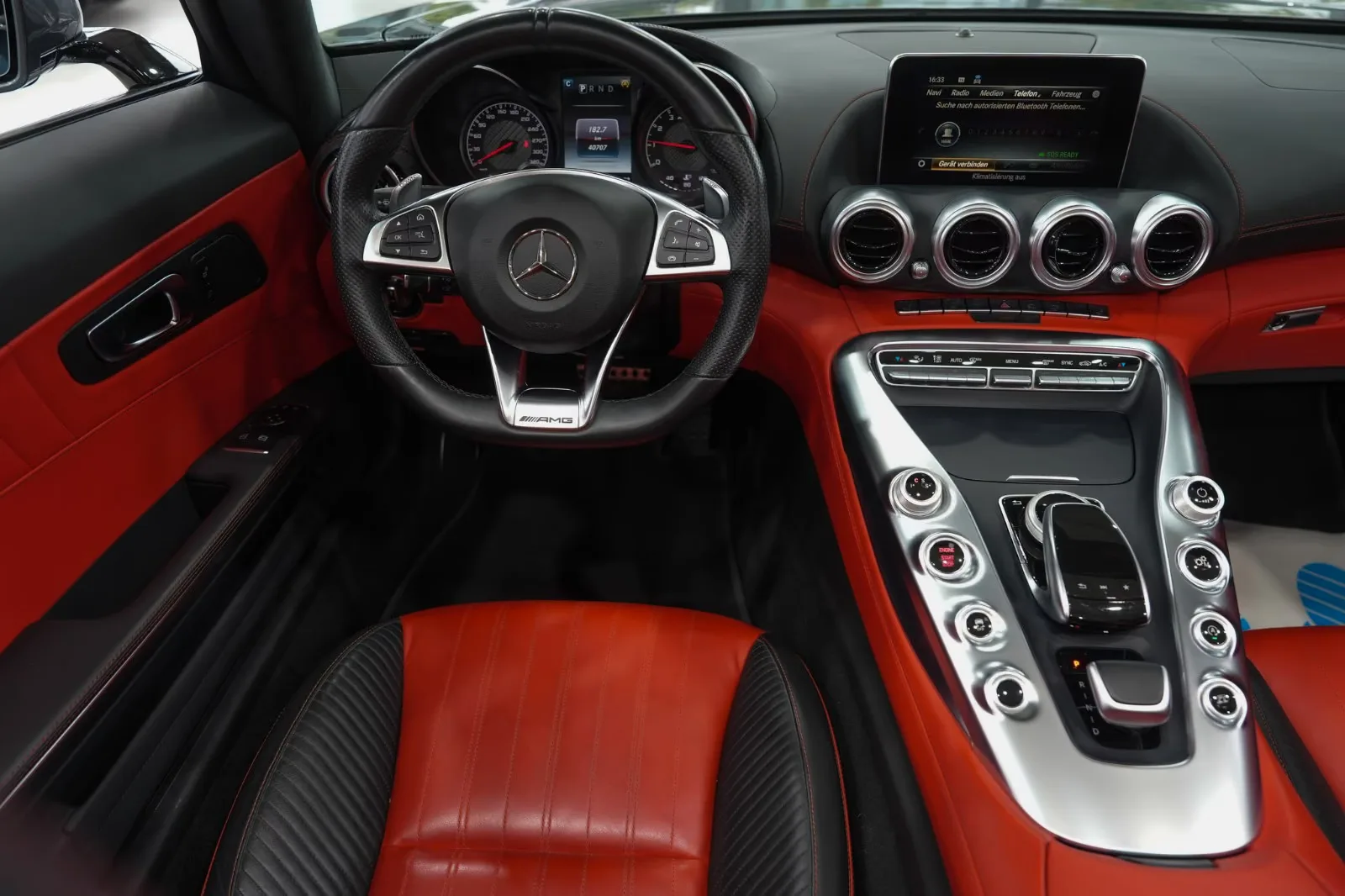 2018 Mercedes-AMG GT Roadster, 16/30
