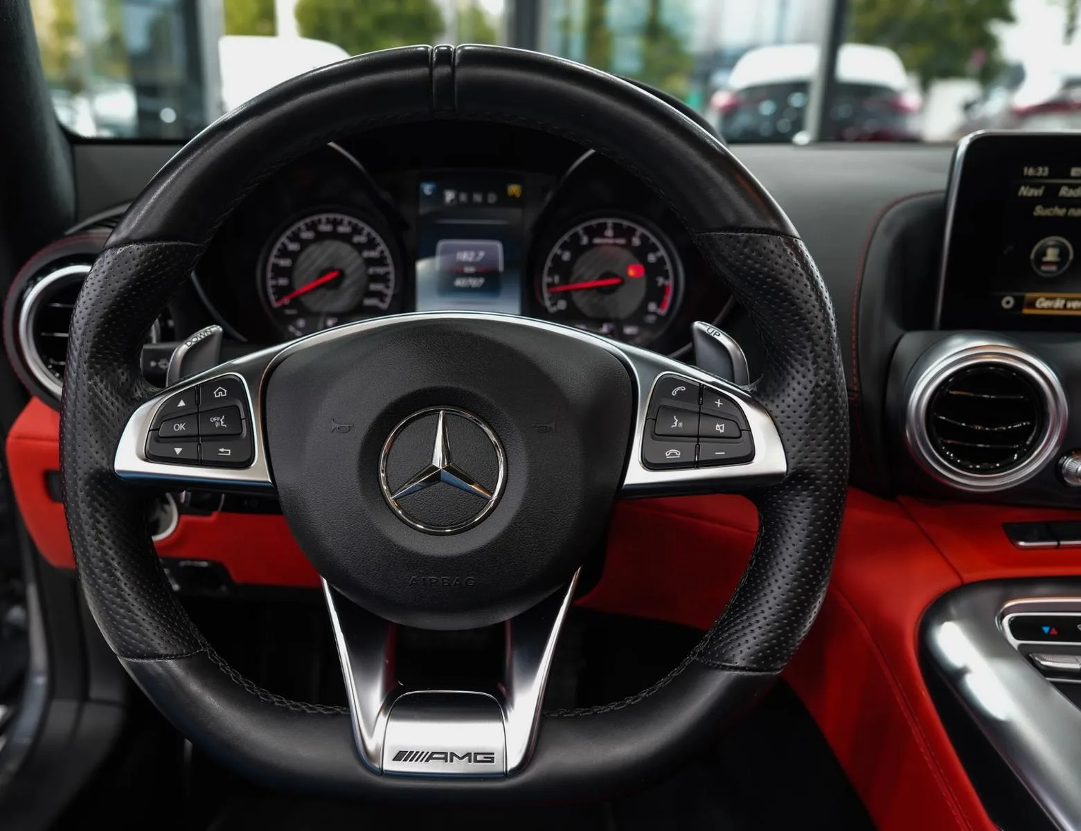 2018 Mercedes-AMG GT Roadster, 17/30