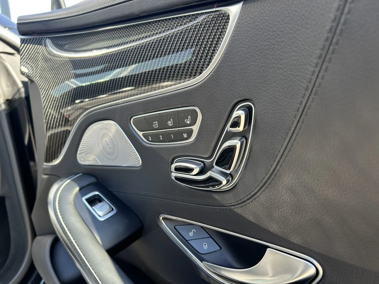 2018 Mercedes-AMG S 63 4MATIC+, Coupé, 30/30