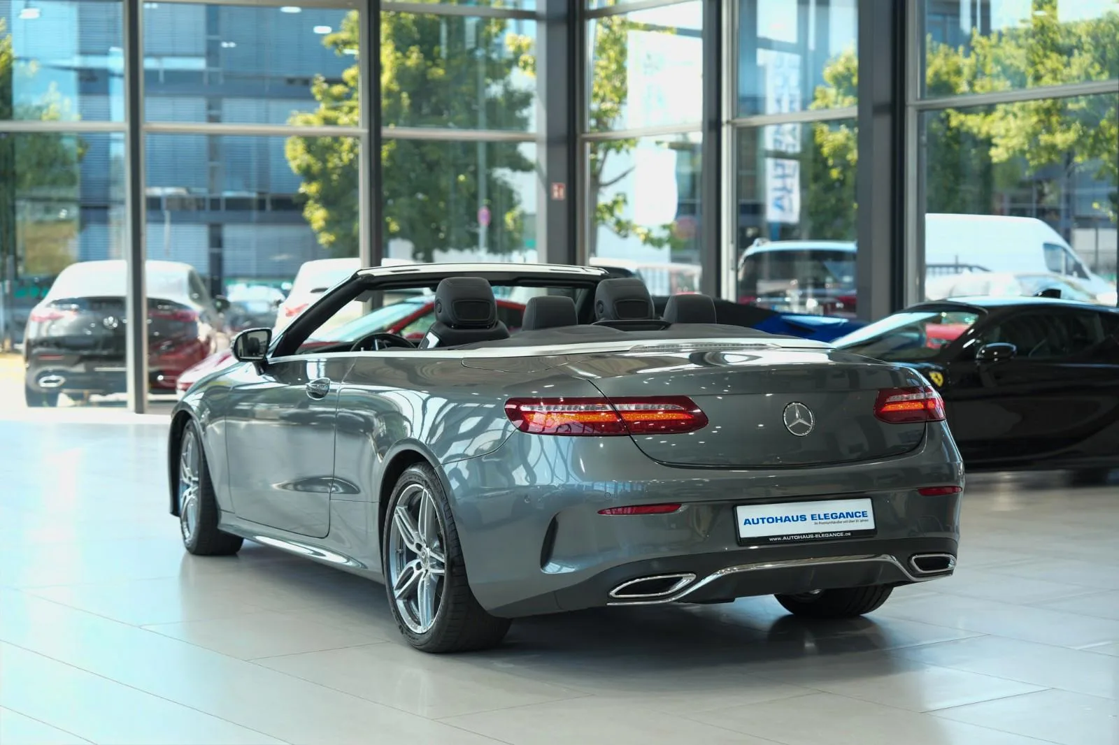 2018 Mercedes-Benz E 220 d Cabriolet, AMG Line, 3/30