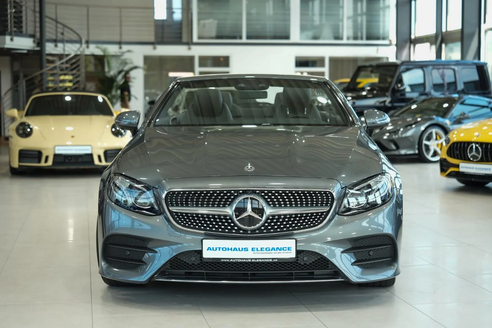 2018 Mercedes-Benz E 220 d Cabriolet, AMG Line, 4/30