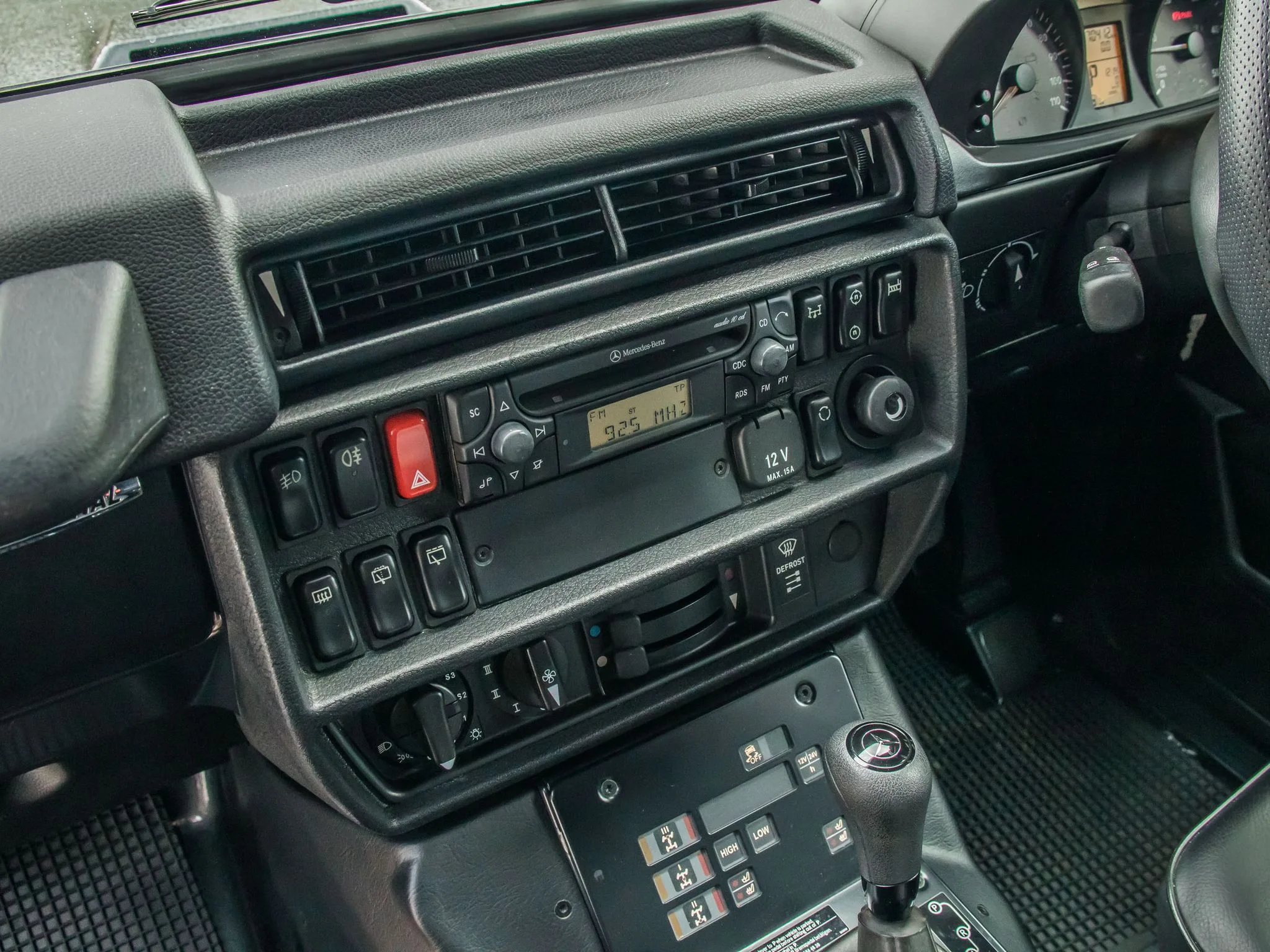2018 Mercedes-Benz G 300 CDI Professional, 27/28