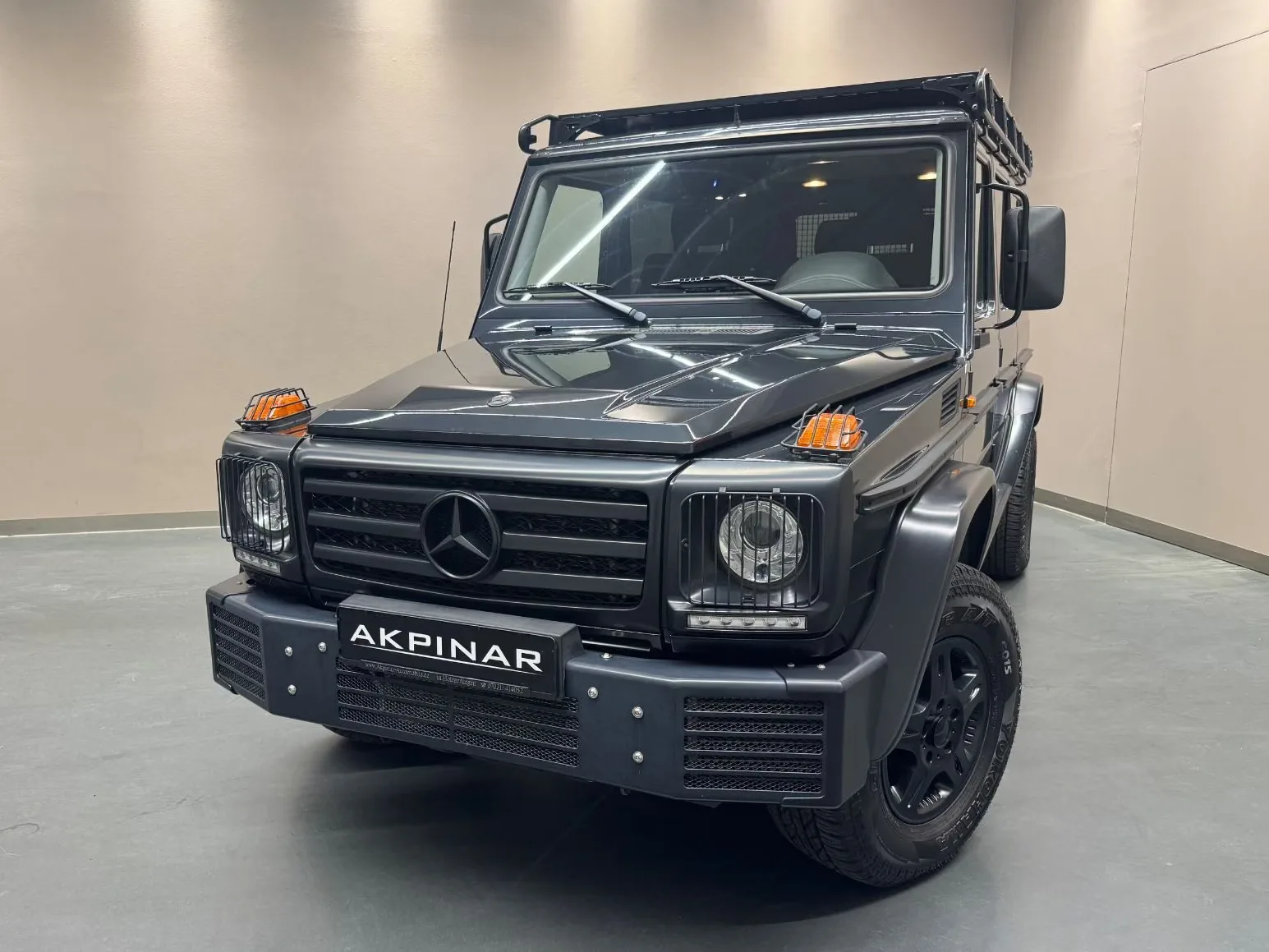 2018 Mercedes-Benz G 350 d Professional, 2/18