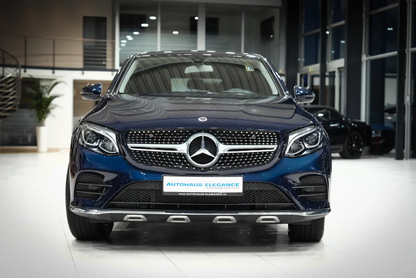 2018 Mercedes-Benz GLC 250 4MATIC Coupé, AMG Line, 8/24