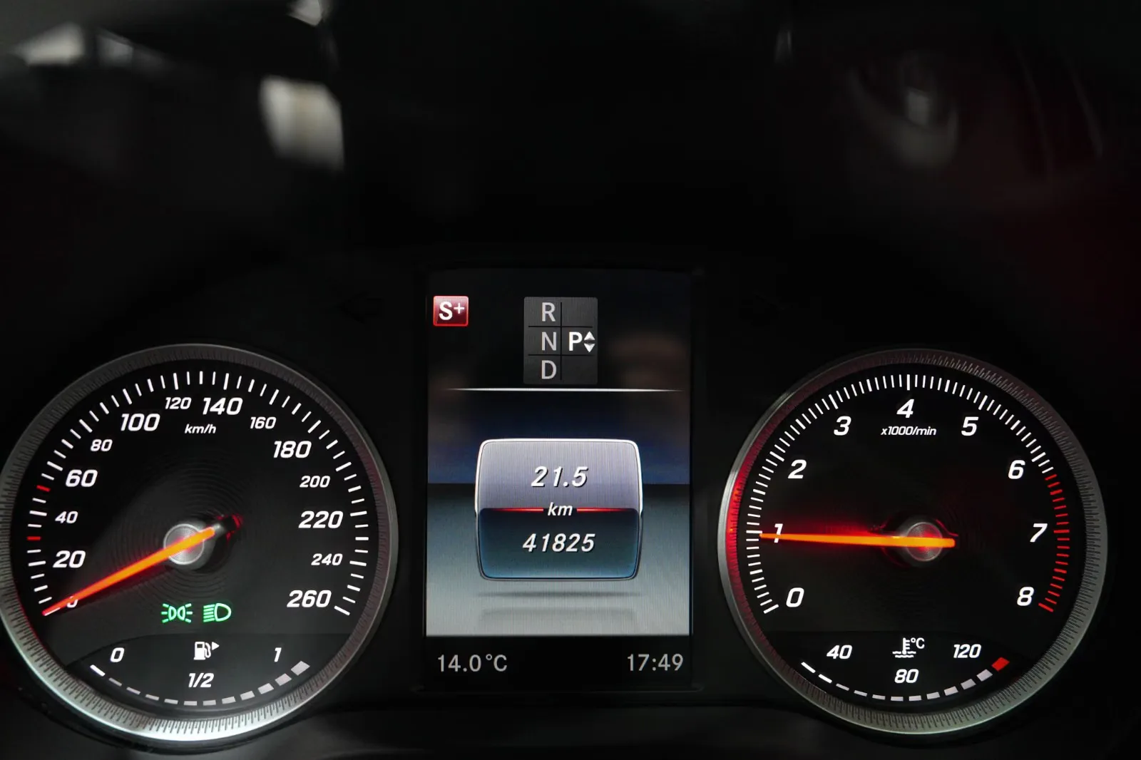 2018 Mercedes-Benz GLC 250 4MATIC Coupé, AMG Line, 15/24
