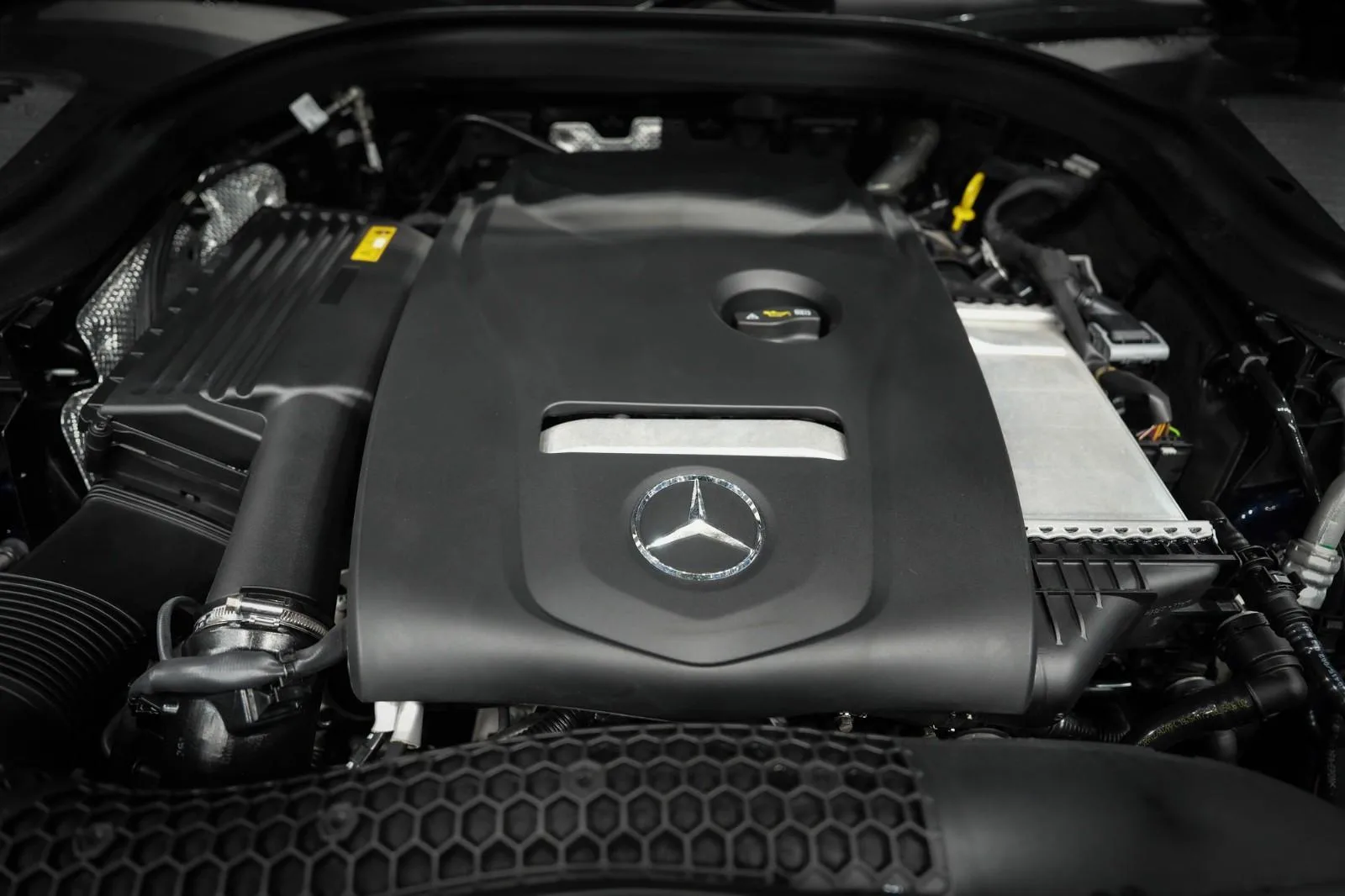 2018 Mercedes-Benz GLC 250 4MATIC Coupé, AMG Line, 24/24