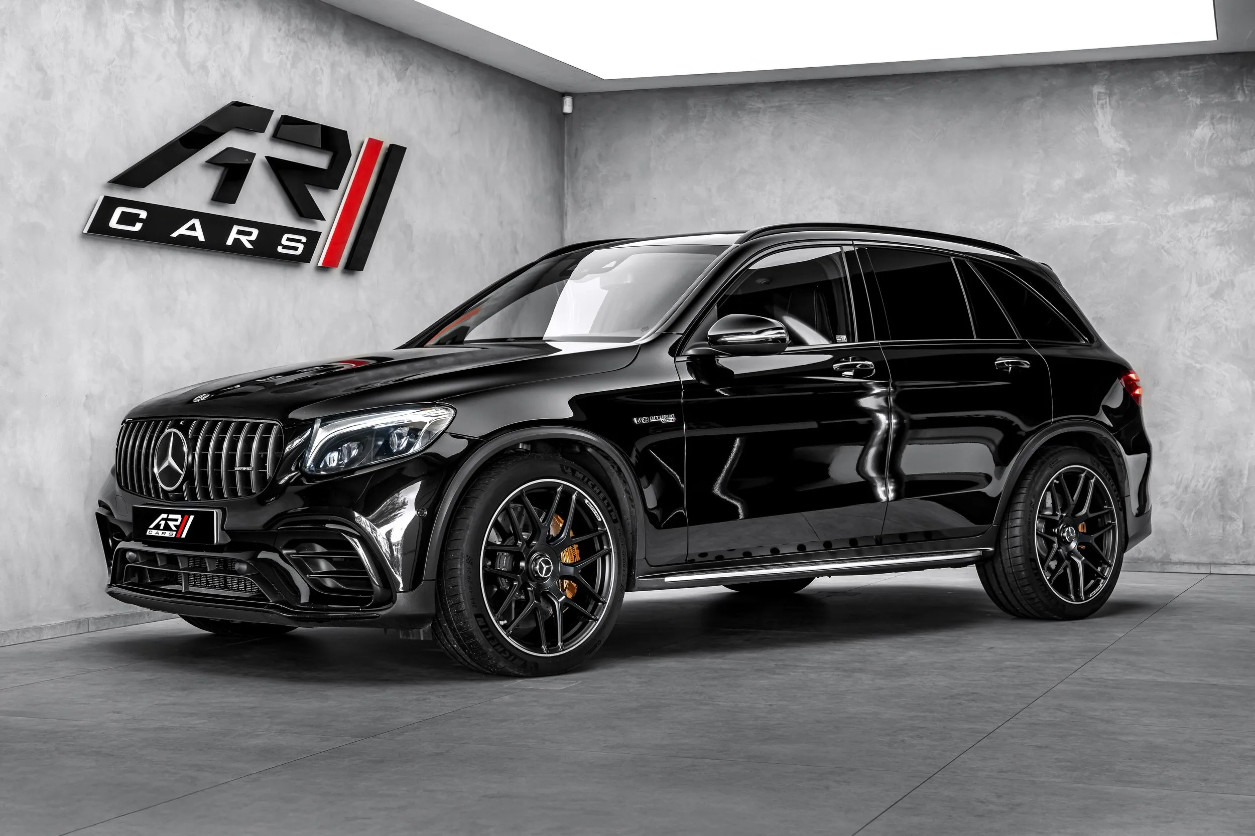2018 Mercedes-AMG GLC 63 S Edition 1 proposta da un concessionario specializzato a Ostrava, Repubblica Ceca, foto principale