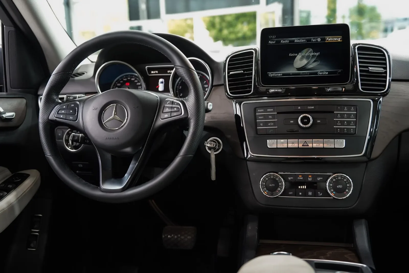 2018 Mercedes-Benz GLE 400 4MATIC, 18/30