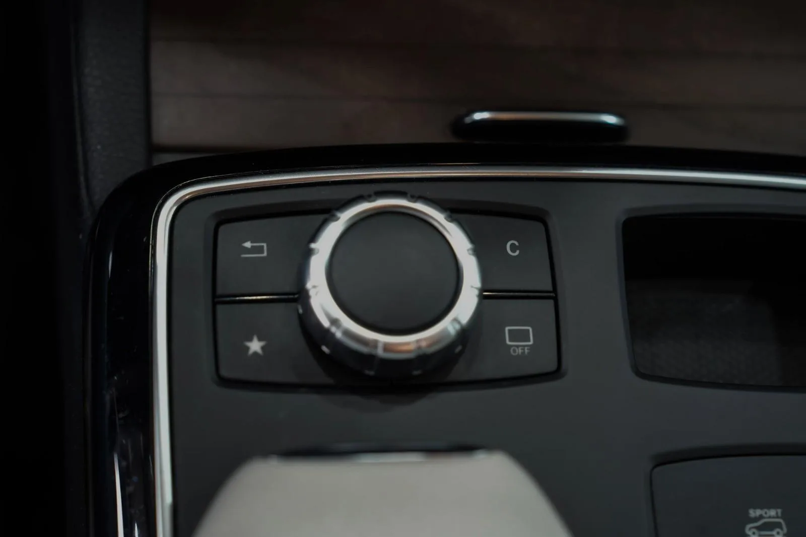 2018 Mercedes-Benz GLE 400 4MATIC, 28/30