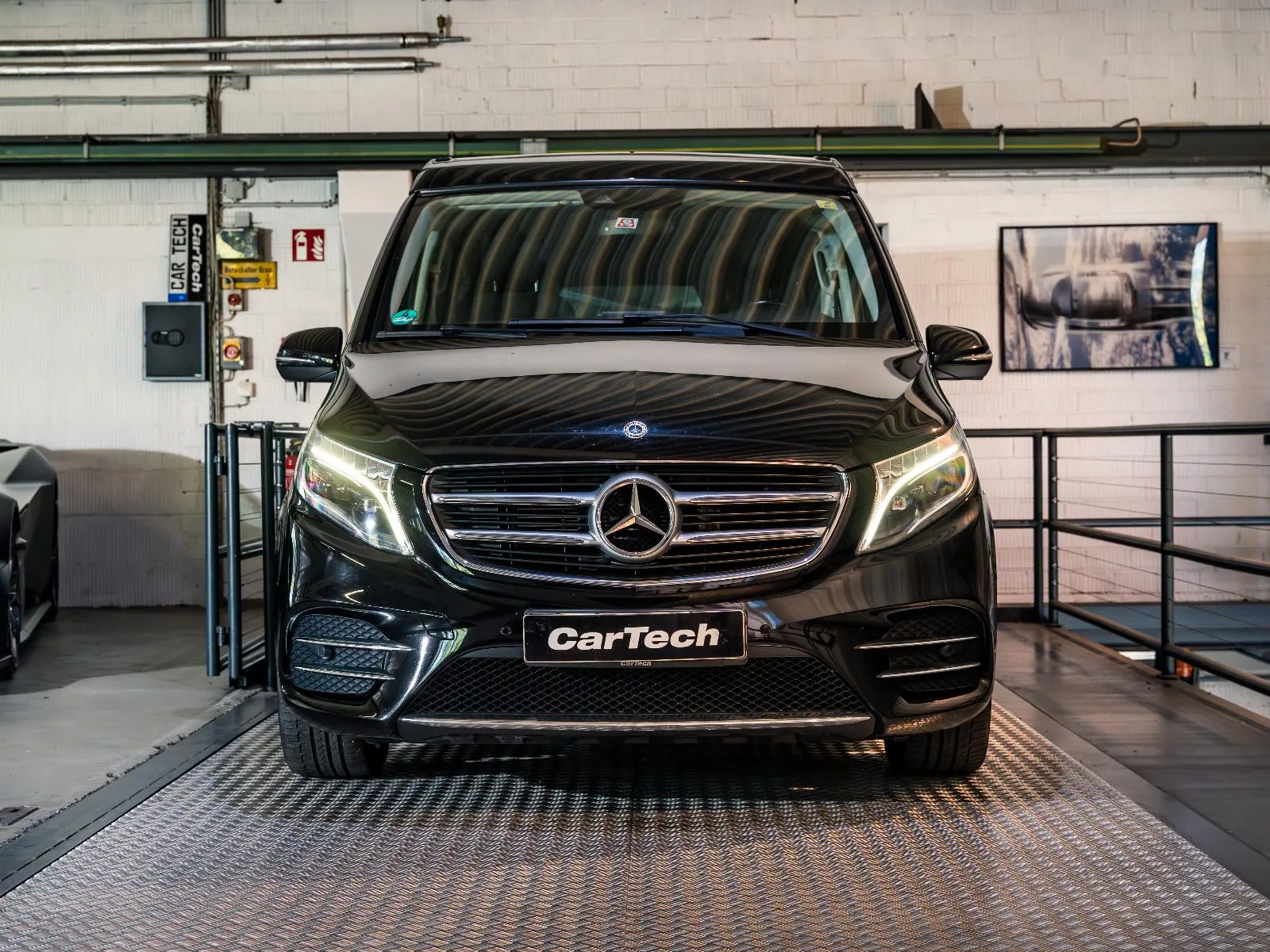 2018 Mercedes-Benz V220 d Marco Polo Horizon Edition AMG Line, 3/30