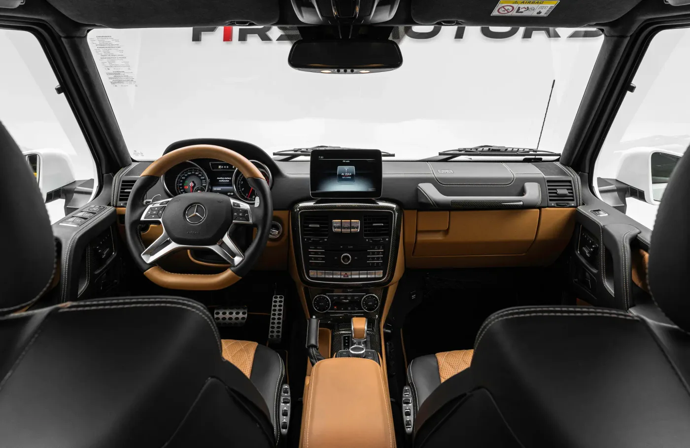 2018 Mercedes-Maybach G 650 Landaulet offered by a specialist dealer in Dubai, United Arab Emirates, photo 7 of 10
