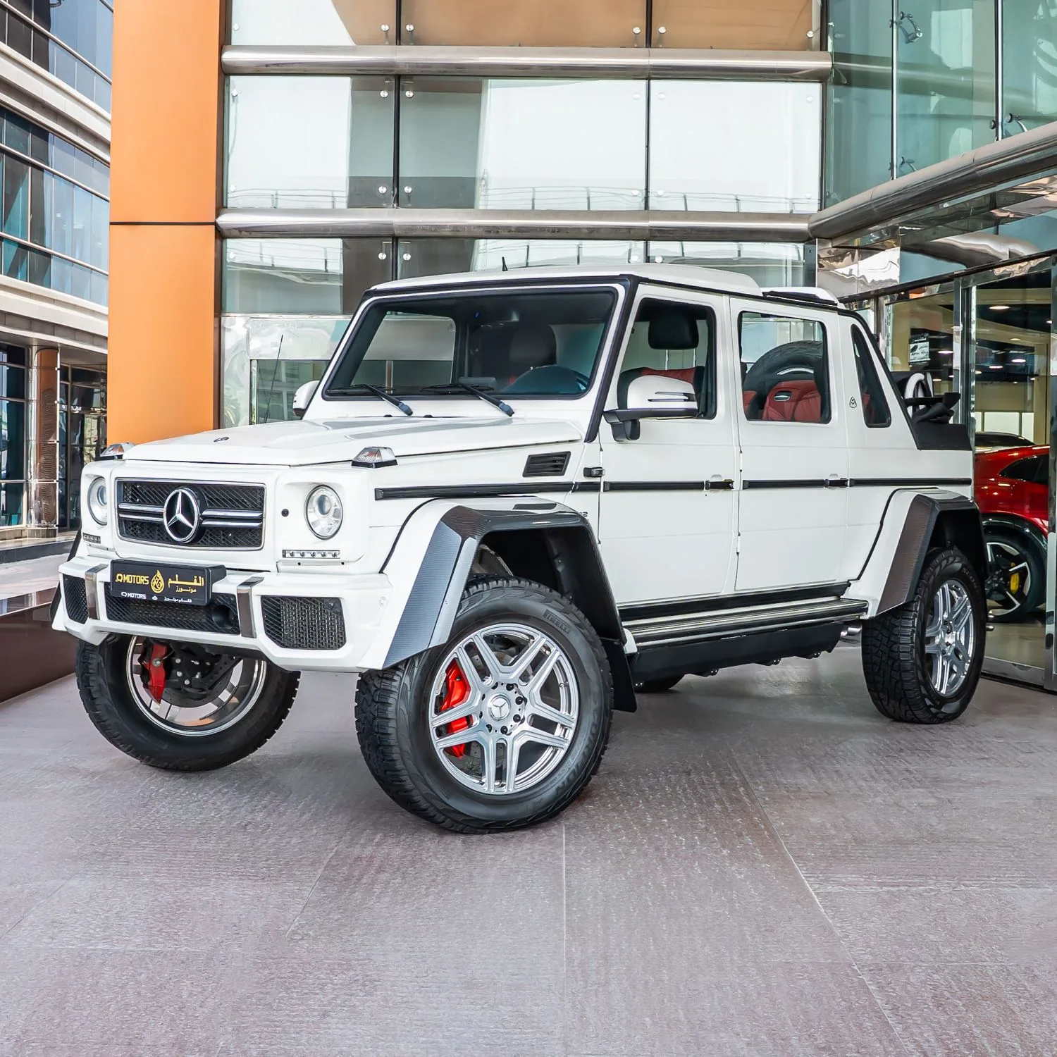2018 Mercedes-Maybach G 650 Landaulet angeboten von einem Fachhändler in Dubai, Vereinigte Arabische Emirate, Hauptfoto