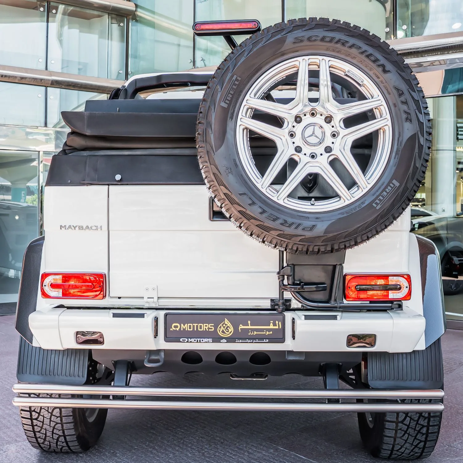 2018 Mercedes-Maybach G 650 Landaulet offered by a specialist dealer in Dubai, United Arab Emirates, photo 15 of 26