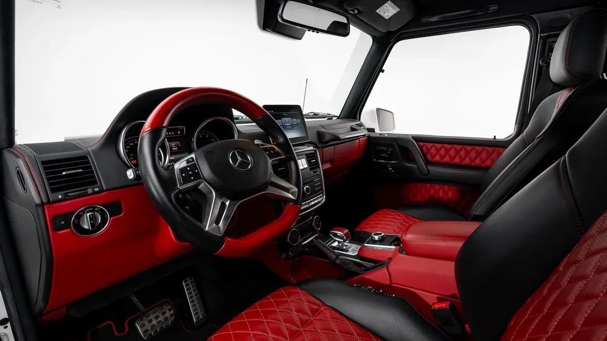 2018 Mercedes-Maybach G 650 Landaulet offered by a specialist dealer in Dubai, United Arab Emirates, photo 11 of 25